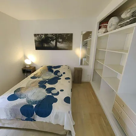Apartment Joli T2 Rez-de-jardin Avec Piscine Et Parking - Fr-1-607-211 *